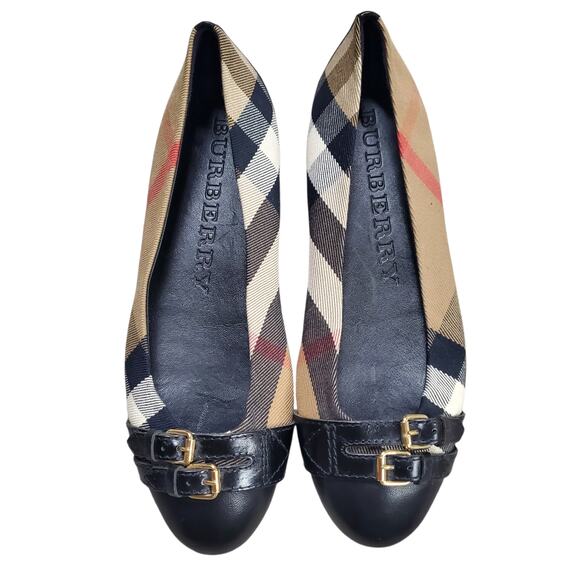 Burberry Flats Avonwick Nova Check Canvas Leather Buckle Detail - Size 7 - Picture 1 of 9